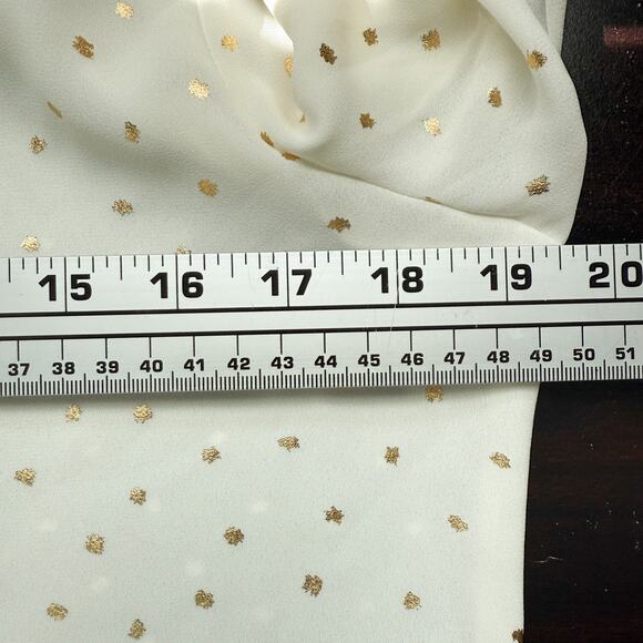 UNTUCKit Sabrina Cream Gold Foil Dot Pleated Button Front Blouse Women’s Size 6 - Picture 9 of 14